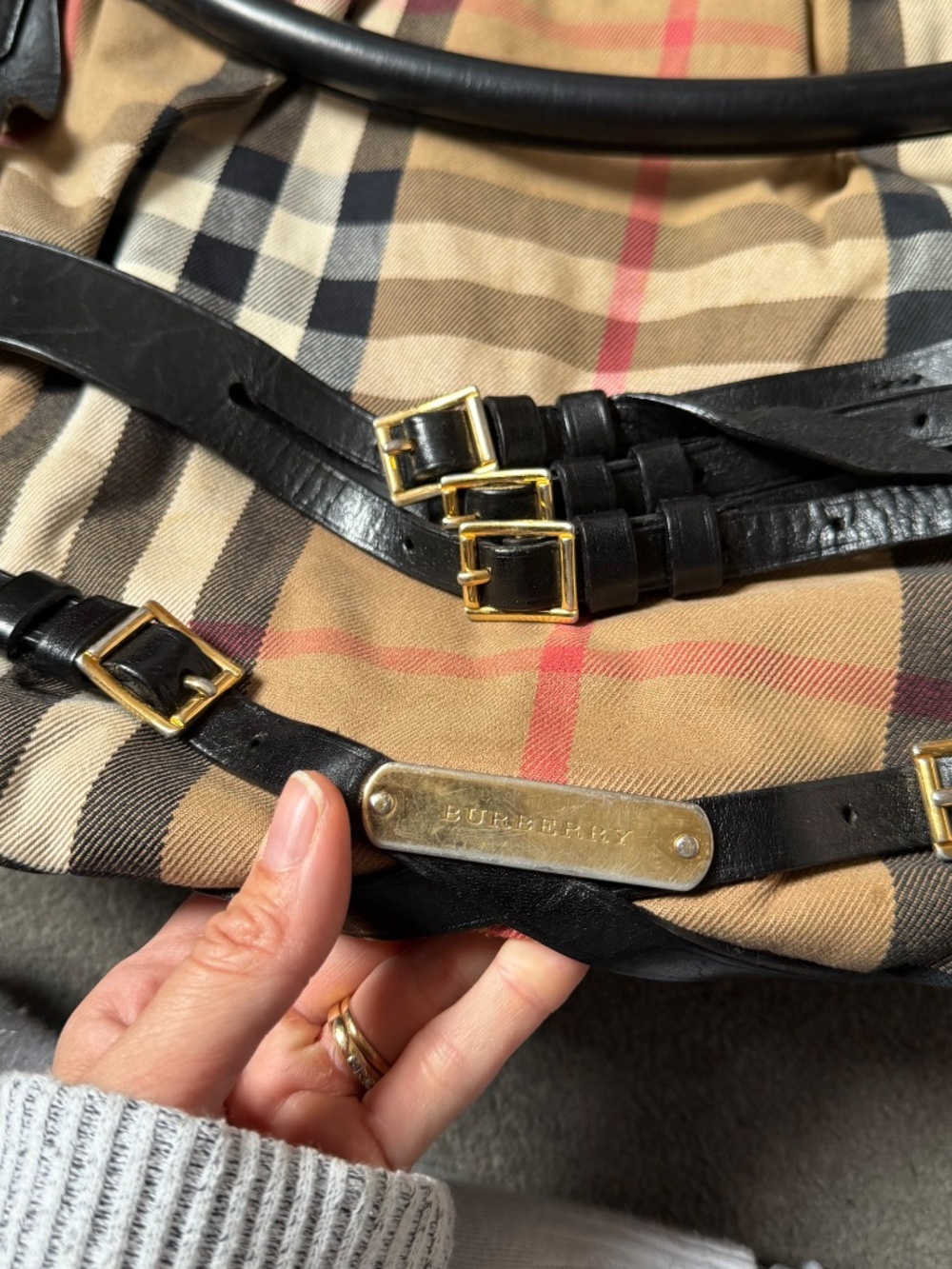 Burberry Tote Bag - Picture 2 of 5
